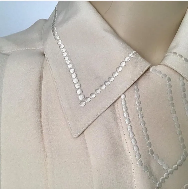 1987, Collection 20 Vintage Chanel Ivory Ecru Silk pleated Button down Blouse Top US 12