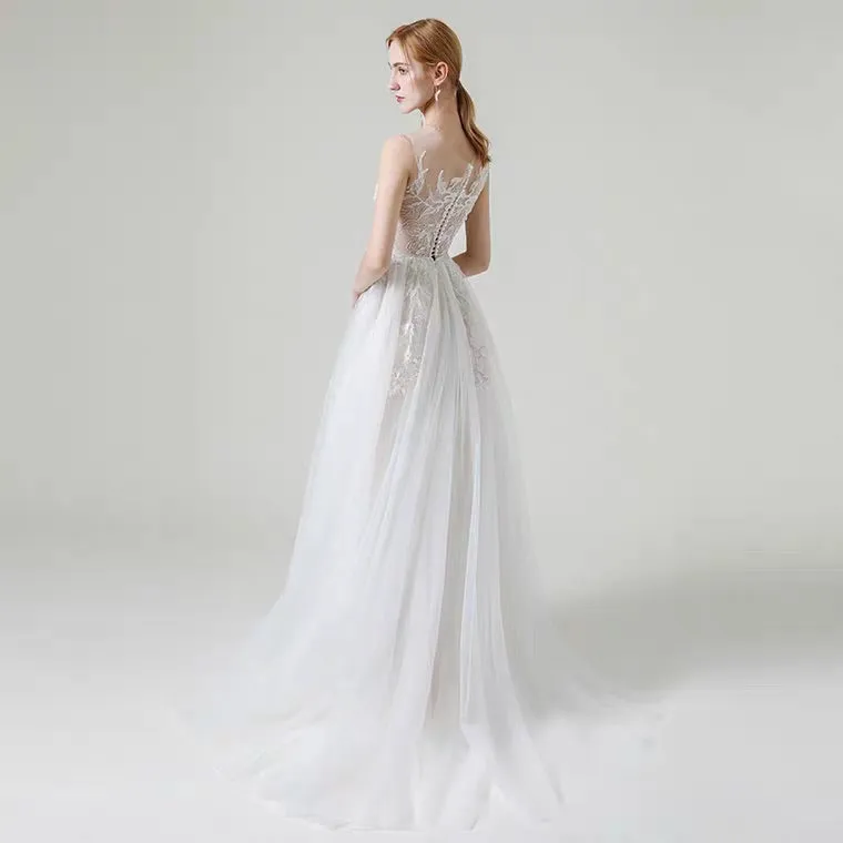 The Kaselly Wedding Bridal Sleeveless Lace Gown